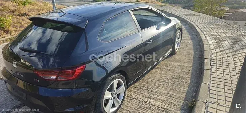 Usado Seat Leon SC FR 184 CV (135 kW) 2014 Azul Utilitario