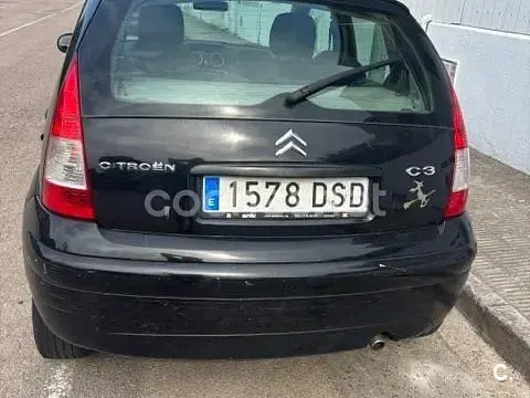 Usado Citroën C3 Exclusive 75 CV (55 kW) 2005 Negro Berlina