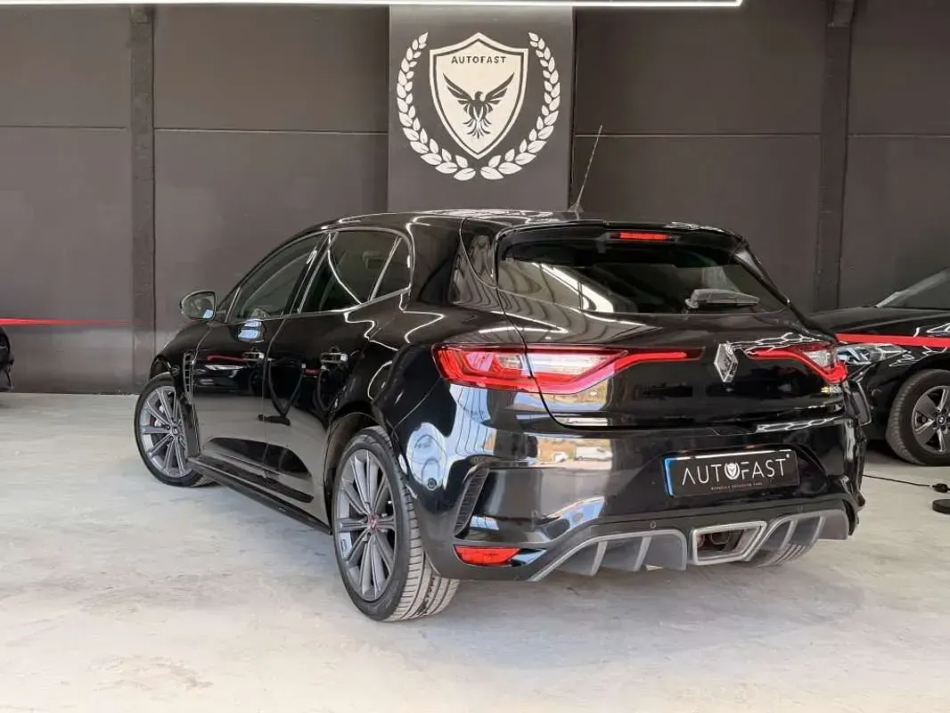 Usado Renault Mégane IV Trophy 300 CV (220 kW) 2020 Negro Utilitario