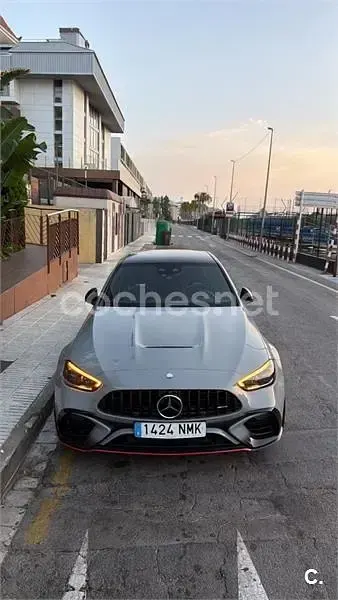 Usado Mercedes C63S AMG 680 CV (500 kW) 2024 Gris / plata Berlina