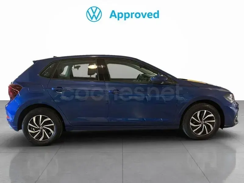 Usado VW Polo Life 95 CV (69 kW) 2022 Azul Utilitario