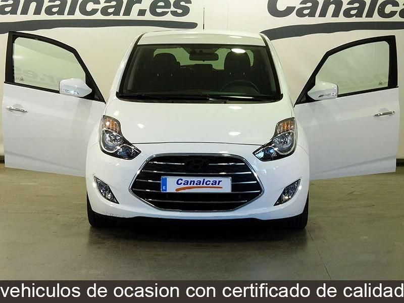 Usado Hyundai ix20 90 CV (66 kW) 2016 Blanco Utilitario
