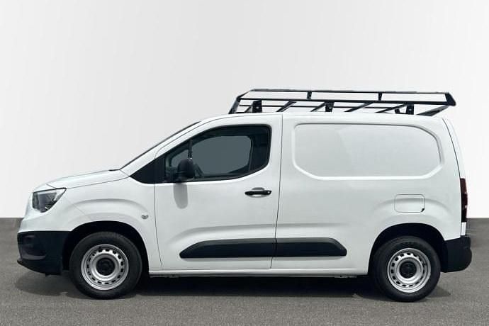 Usado Opel Combo Expression 100 CV (73 kW) 2021 Monovolumen