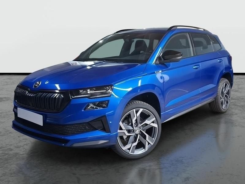 Usado Skoda Karoq SportLine 150 CV (110 kW) 2025 Azul race metalizado SUV