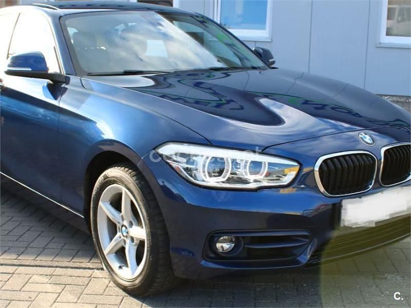 Usado BMW 120 Sport Line 190 CV (139 kW) 2018 Azul Utilitario