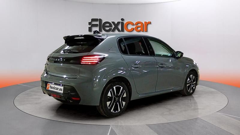 Usado Peugeot 208 Allure 110 CV (80 kW) 2025 Gris Utilitario