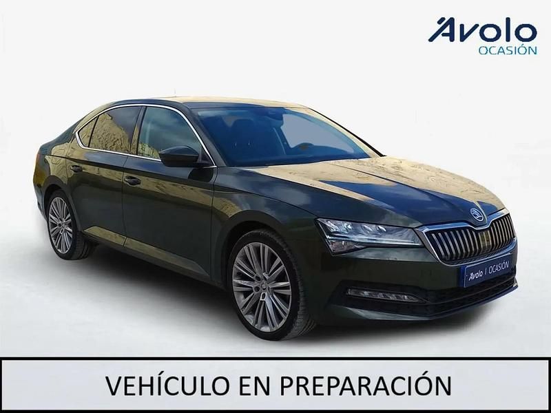 Usado Skoda Superb Ambition 150 CV (110 kW) 2023