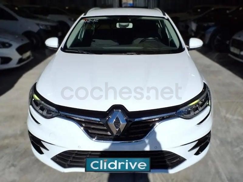 Usado Renault Mégane GrandTour LIMITED 115 CV (84 kW) 2020 Blanco Familiar