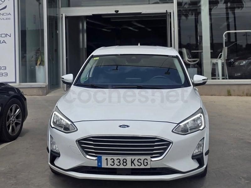 Usado Ford Focus Active 120 CV (88 kW) 2018 Blanco Berlina