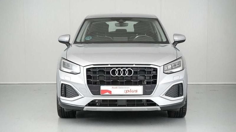 Usado Audi Q2 Advanced 116 CV (85 kW) 2023 Gris SUV