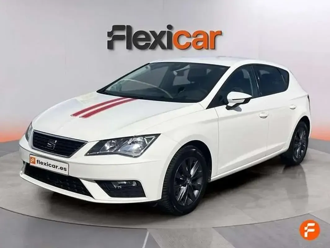 Usado Seat Leon ST Style 116 CV (85 kW) 2019 Blanco Familiar