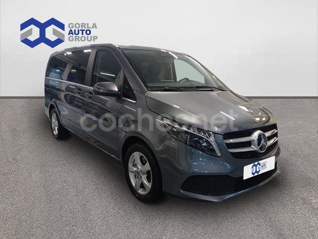 Usado Mercedes V250 Avantgarde 190 CV (139 kW) 2024 Gris Monovolumen