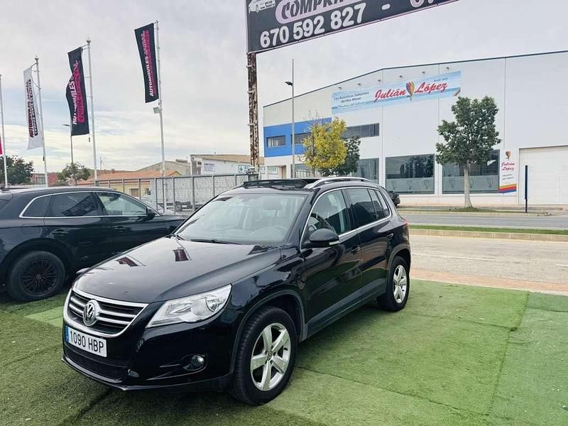 Usado VW Tiguan Advance 140 CV (102 kW) 2011 Negro SUV