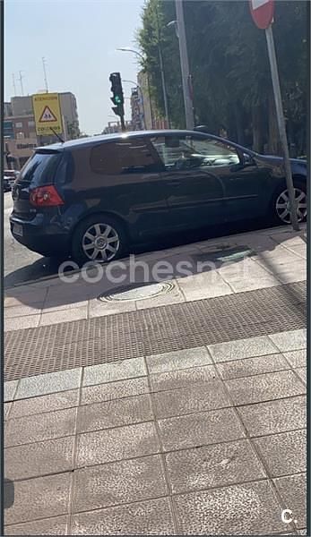 Usado VW Golf IV Sportline 105 CV (77 kW) 2005 Azul Berlina