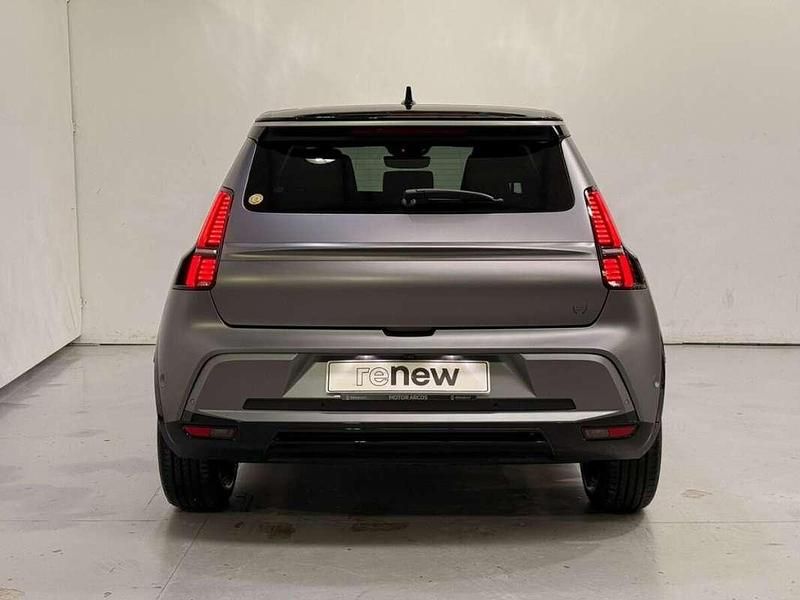 Usado Renault Megane E-Tech 110 kW (150 CV) 2025 Gris Utilitario