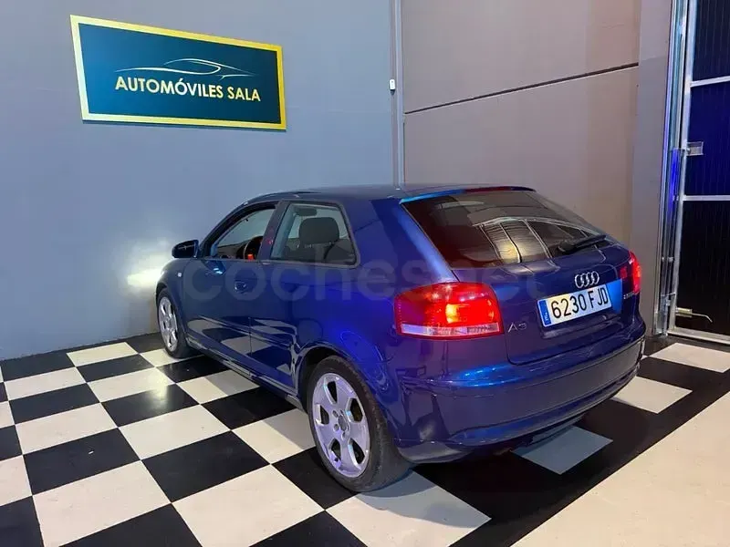 Usado Audi A3 Ambition 140 CV (102 kW) 2007 Azul Utilitario