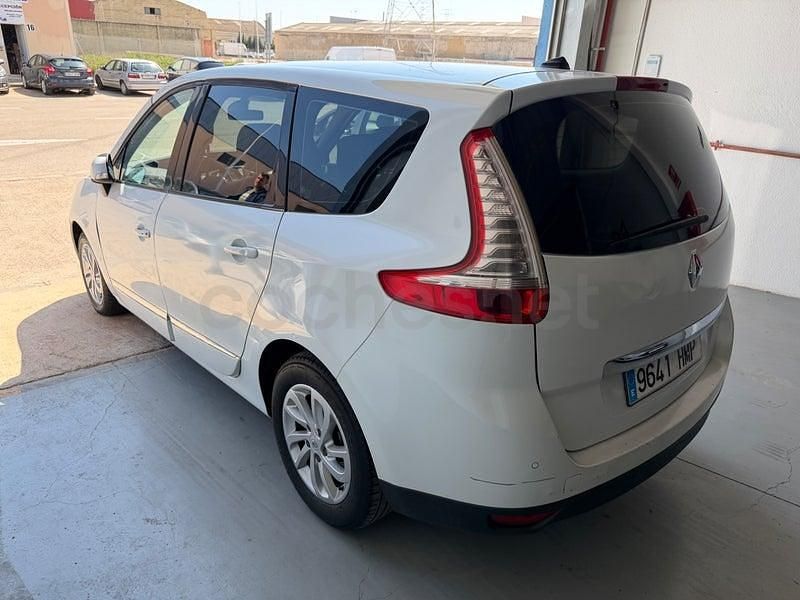Usado Renault Grand Scénic III Dynamique 130 CV (95 kW) 2012 Blanco Monovolumen