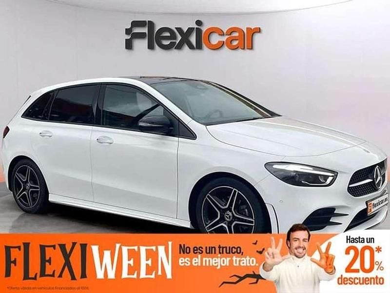Blanco Usado 2023 Mercedes B180 Monovolumen | 28.490 € (Precio justo) - Imagen 1/4