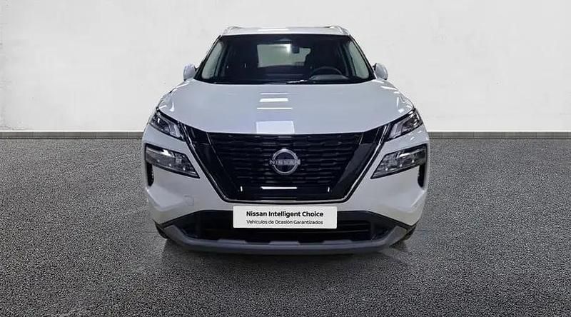 Usado Nissan X-Trail N-Connecta 213 CV (156 kW) 2025 Kori white metalizado SUV