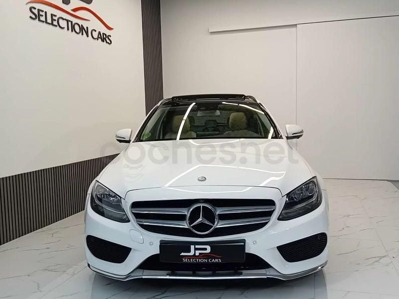 Usado Mercedes C220 AMG line 170 CV (125 kW) 2016 Blanco Familiar