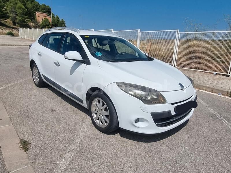 Blanco Usado 2009 Renault Mégane GrandTour Authentique Familiar | 4300 € - Imagen 1/4