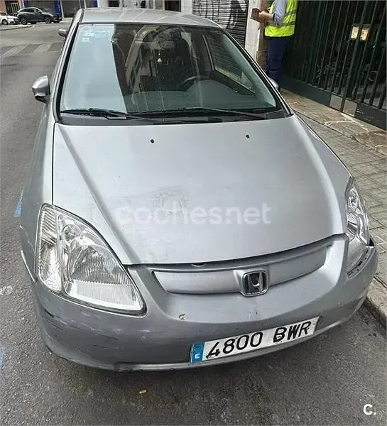 Usado Honda Civic LS 90 CV (66 kW) 2002 Gris / plata Berlina