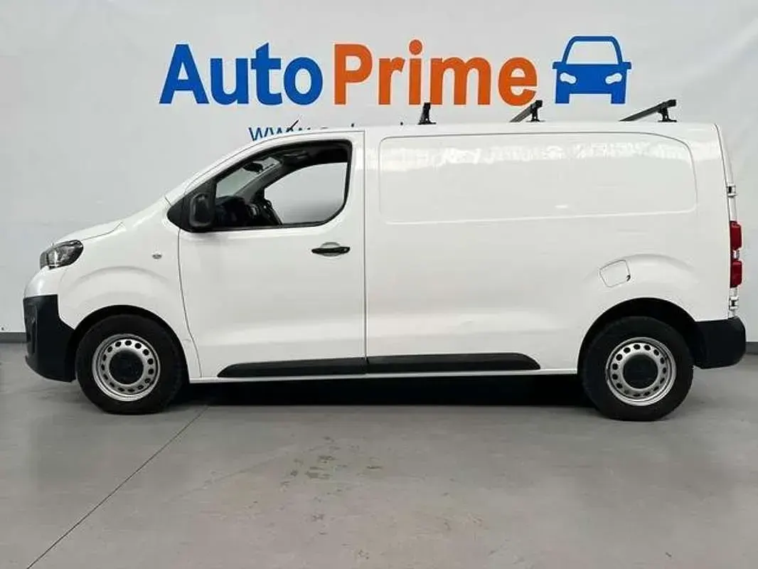 Usado Peugeot Expert Premium 122 CV (89 kW) 2017 Blanco Van