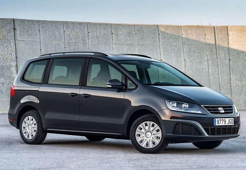 Usado Seat Alhambra Reference 150 CV (110 kW) 2016 Blanco Monovolumen