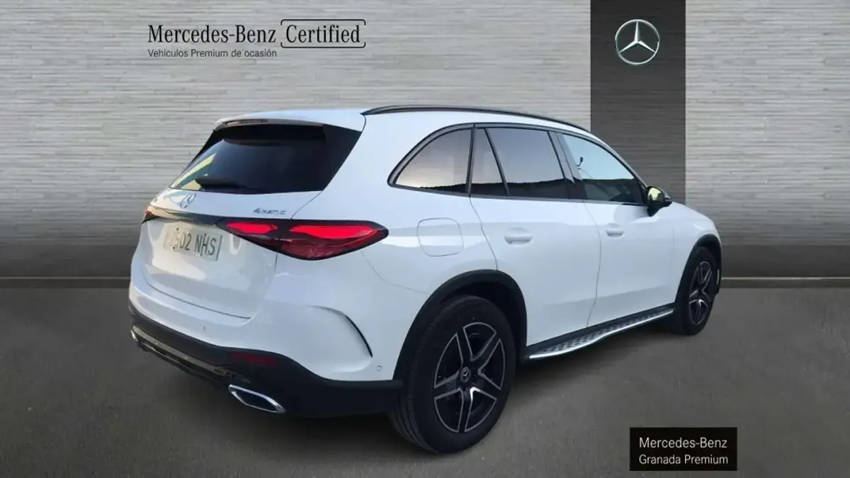 Usado Mercedes GLC220 197 CV (144 kW) 2025 Blanco SUV