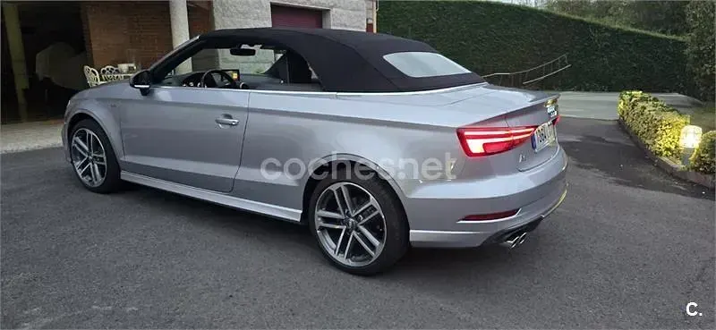 Usado Audi A3 Cabriolet 190 CV (139 kW) 2019 Gris / plata Descapotable
