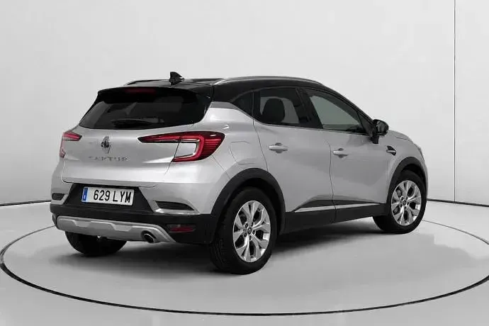 Usado Renault Captur Zen 90 CV (66 kW) 2022 SUV
