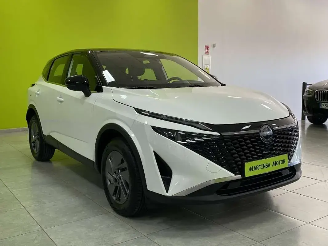 Usado Nissan Qashqai Acenta 140 CV (102 kW) 2025 Blanco SUV