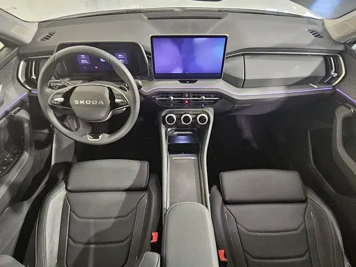 Usado Skoda Kodiaq 204 CV (150 kW) 2026 Blanco SUV