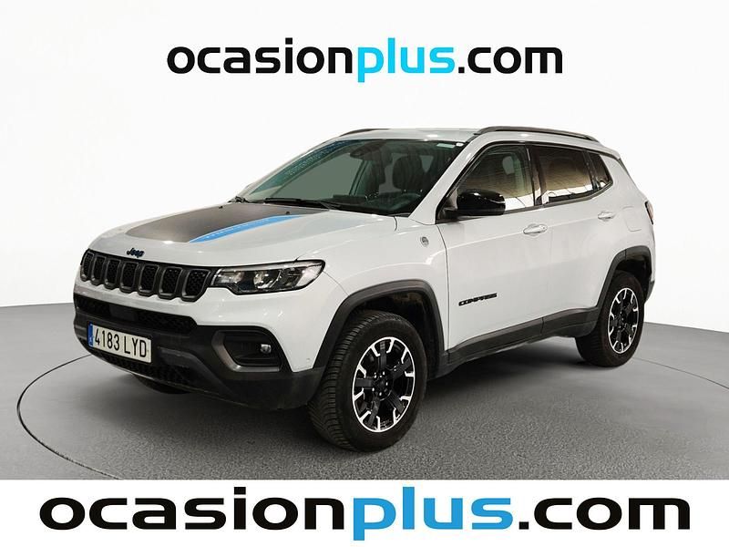 Negro Usado 2022 Jeep Compass Trailhawk SUV | 20.455 € (Precio justo) - Imagen 1/4