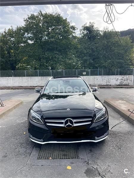 Usado Mercedes C250 AMG line 204 CV (150 kW) 2017 Negro Familiar