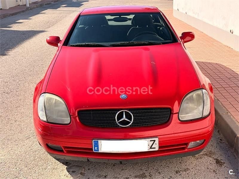 Usado Mercedes SLK200 136 CV (100 kW) 1999 Rojo Descapotable