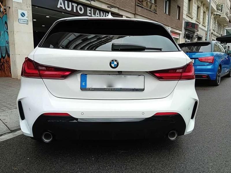 Usado BMW 120 Sport Line 190 CV (139 kW) 2020 Blanco Utilitario