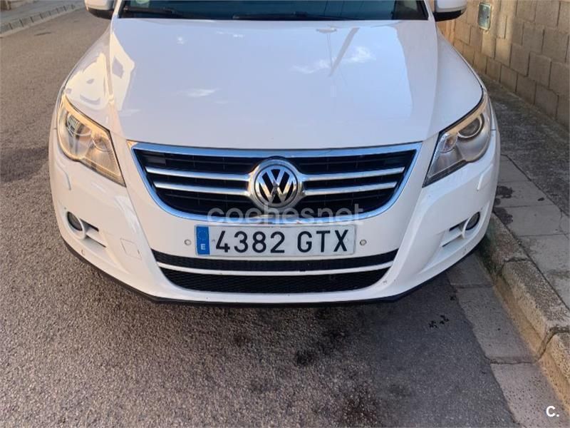 Blanco Usado 2010 VW Tiguan SUV | 9999 € (Buen precio) - Imagen 1/4