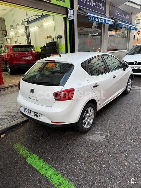 Usado Seat Ibiza Sport 90 CV (66 kW) 2009 Blanco Berlina