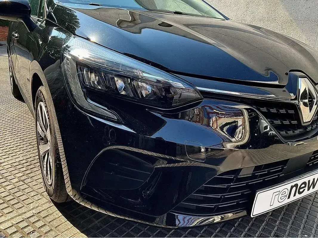 Usado Renault Clio Equilibre 101 CV (74 kW) 2023 Negro Utilitario