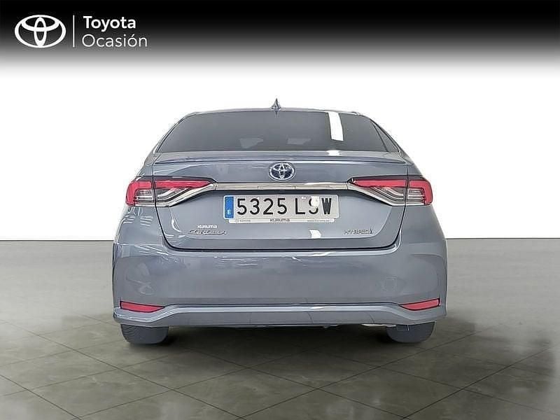 Usado Toyota Corolla Style 122 CV (89 kW) 2021 Azul Berlina
