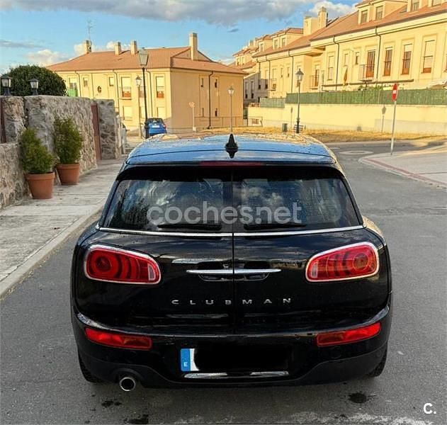 Usado Mini Cooper Clubman 136 CV (100 kW) 2019 Negro Familiar