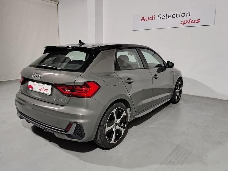 Usado Audi A1 116 CV (85 kW) 2025 Gris SUV