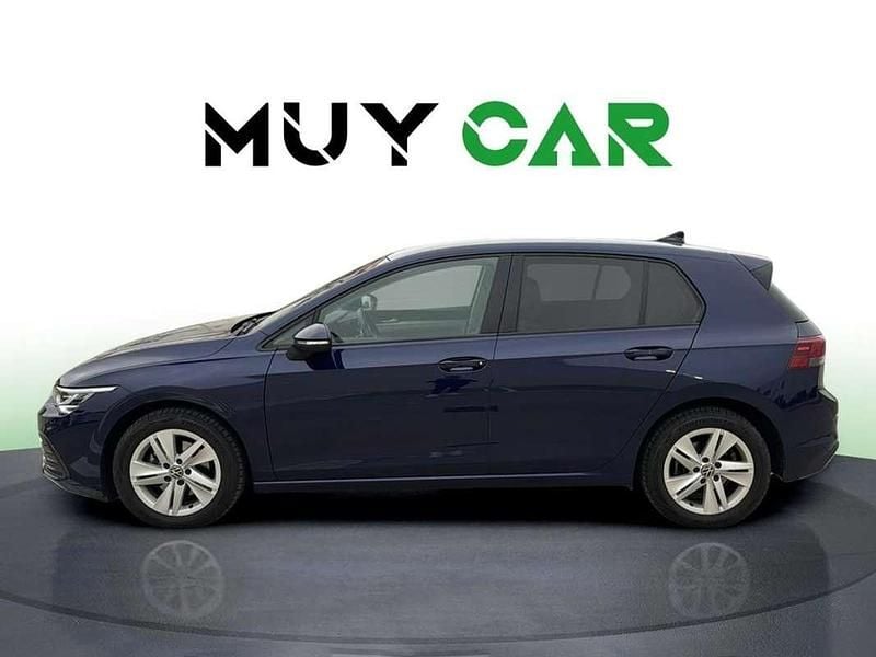 Usado VW Golf VII Life 150 HP (110 kW) 2020 Azul Citadino