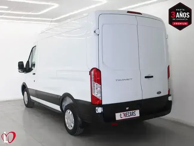 Usado Ford Transit 131 CV (96 kW) 2022 Blanco Van
