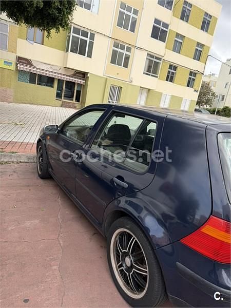 Usado VW Golf III Conceptline 100 CV (73 kW) 1999 Azul Berlina