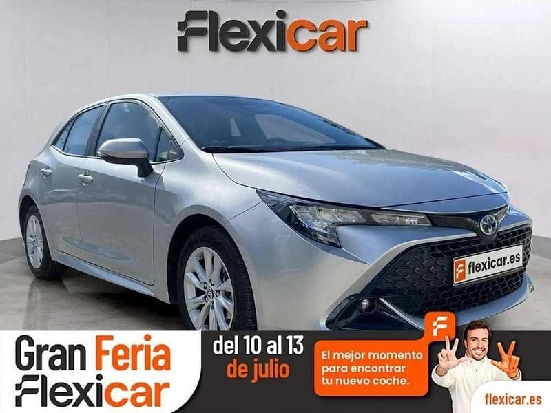 Gris Usado 2024 Toyota Corolla Active Berlina | 22.290 € (Buen precio) - Imagen 1/4