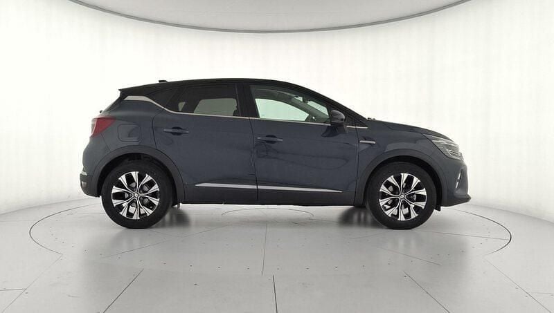 Usado Renault Captur Techno 90 HP (66 kW) 2024 Azul SUV