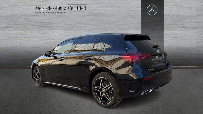 Usado Mercedes A250 218 CV (160 kW) 2025 Negro Berlina