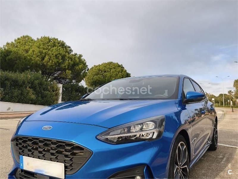 Käytetty Ford Focus ST-Line 125 HP (91 kW) 2019 Sininen Sedan